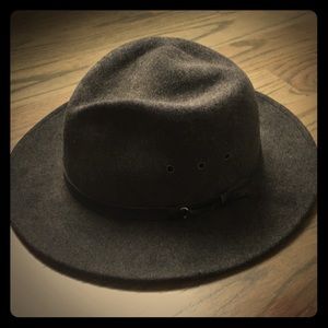 Pendleton Men’s Grey Wool Fedora Hat.